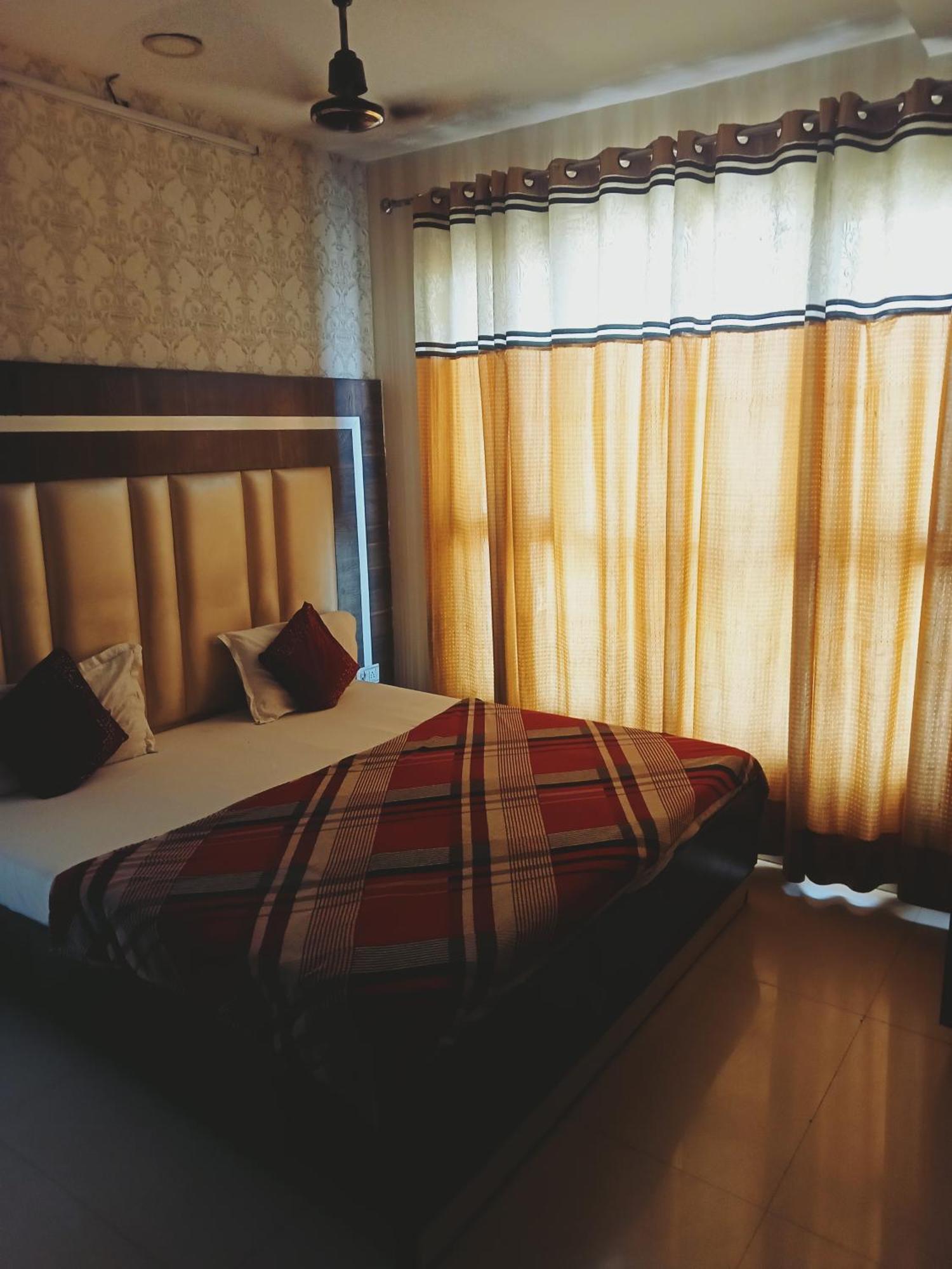 Hotel Robin Inn Αμριτσάρ Εξωτερικό φωτογραφία