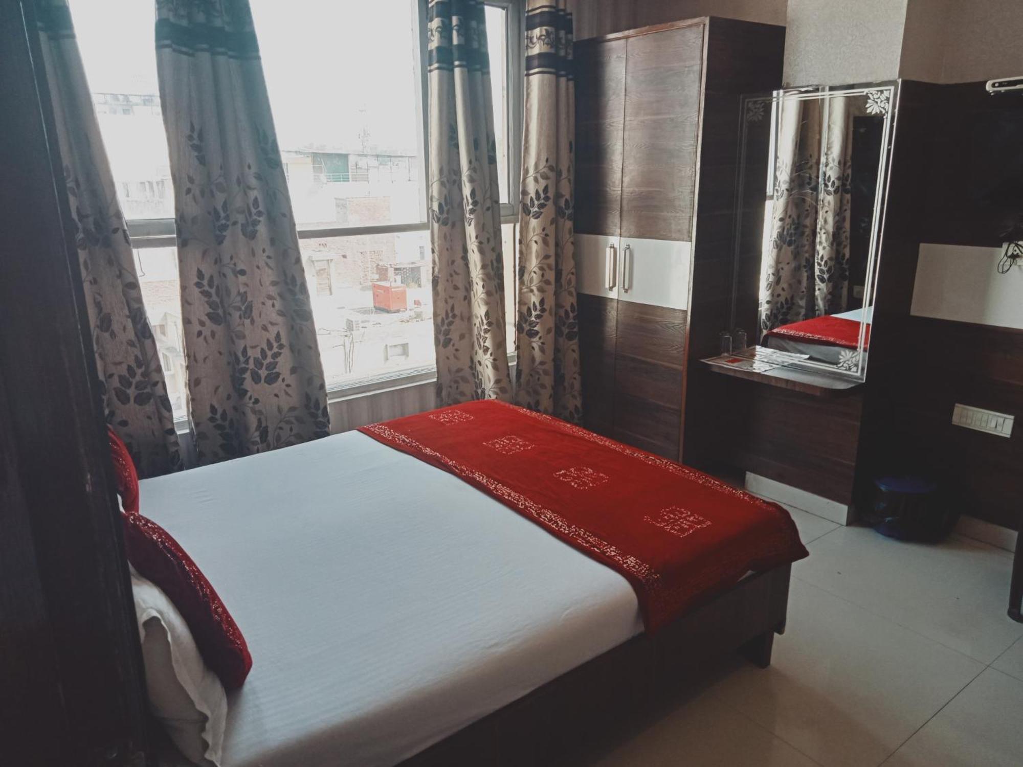 Hotel Robin Inn Αμριτσάρ Εξωτερικό φωτογραφία